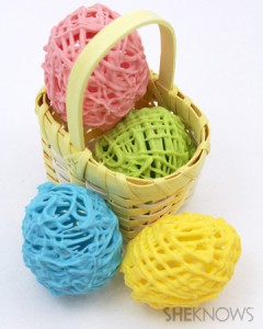 hollow-chocolate-easter-eggs-vert