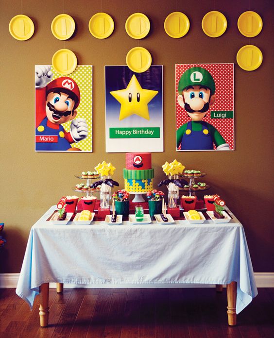 Decoración fiesta infantil, mesa dulce Mario Bros